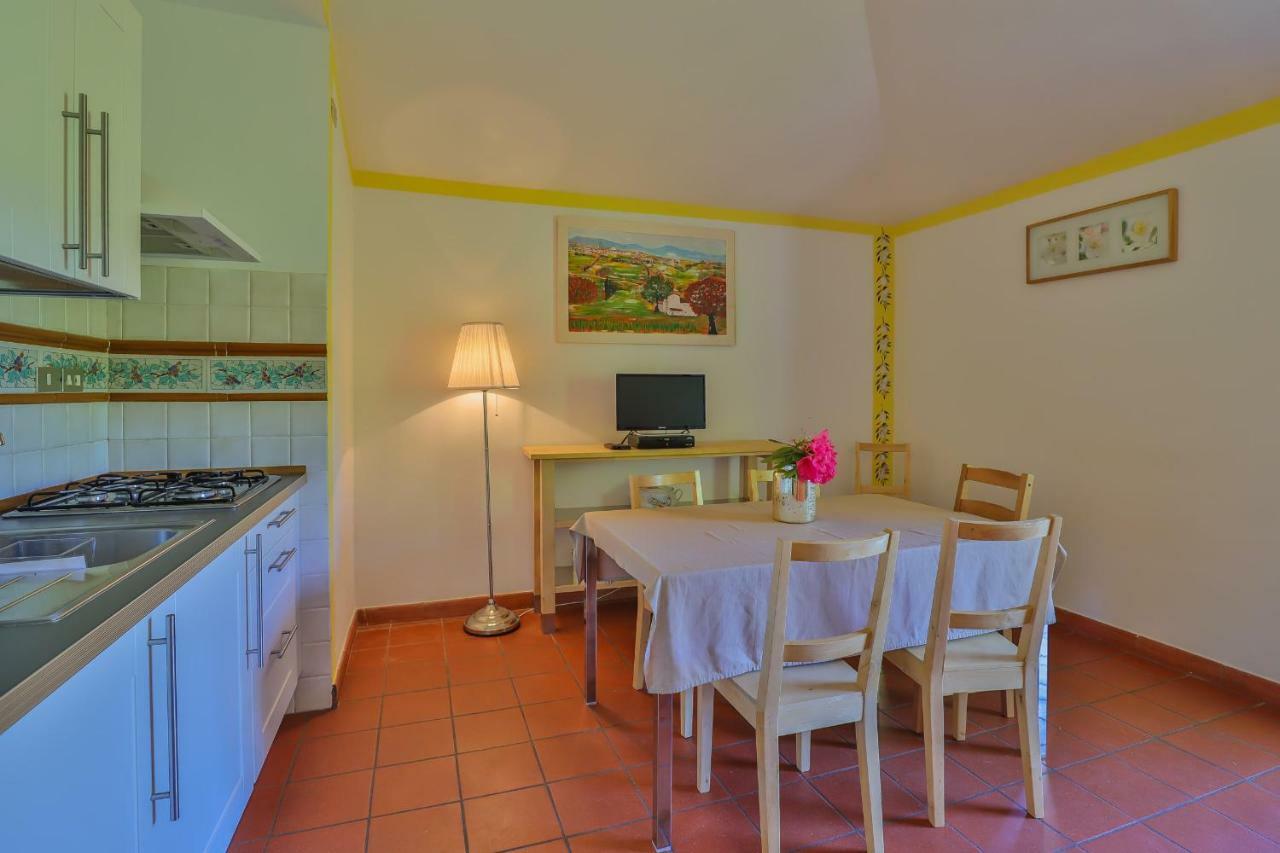 Residence Il Castagno Pistoia Exterior photo